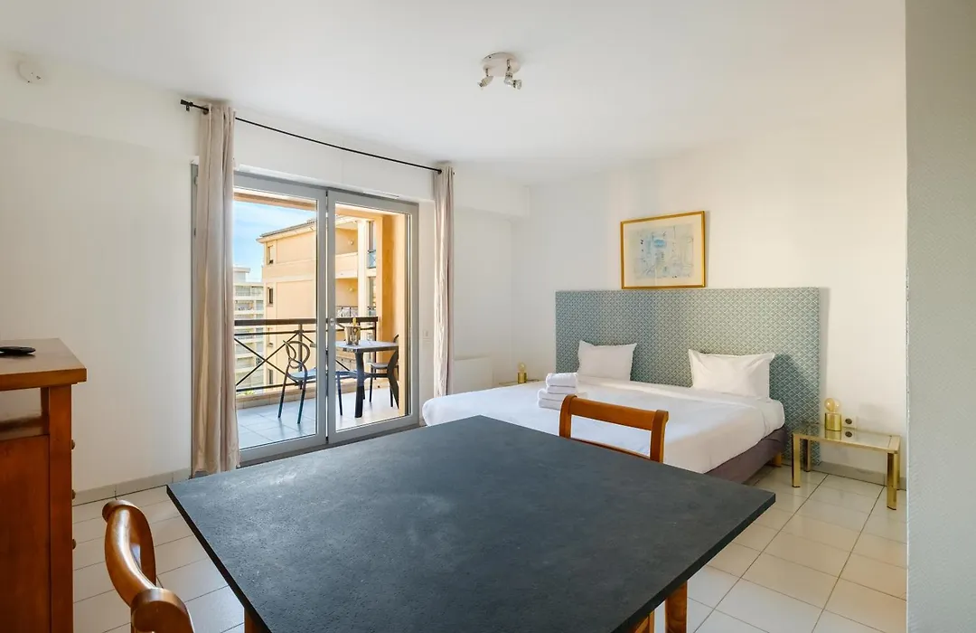 Residhotel Villa Maupassant-1